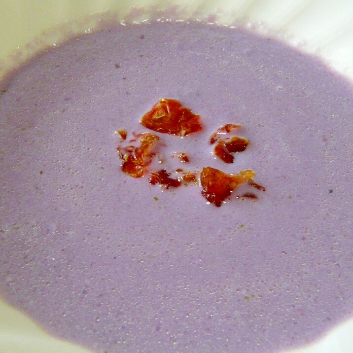 ♥　見た目ひいちゃいますが！紫キャベツのスープ　♥